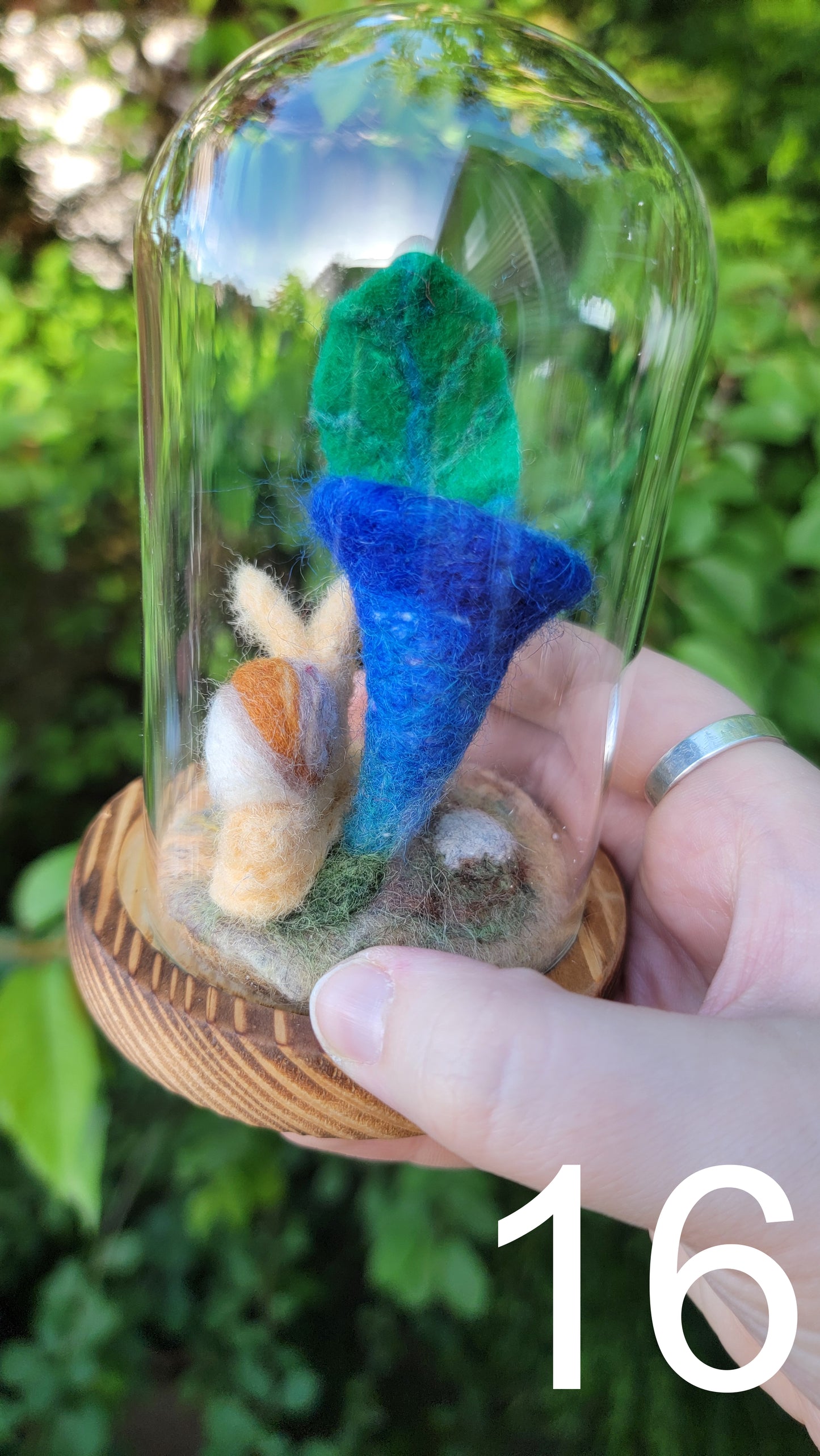 Cupid felt terrariums