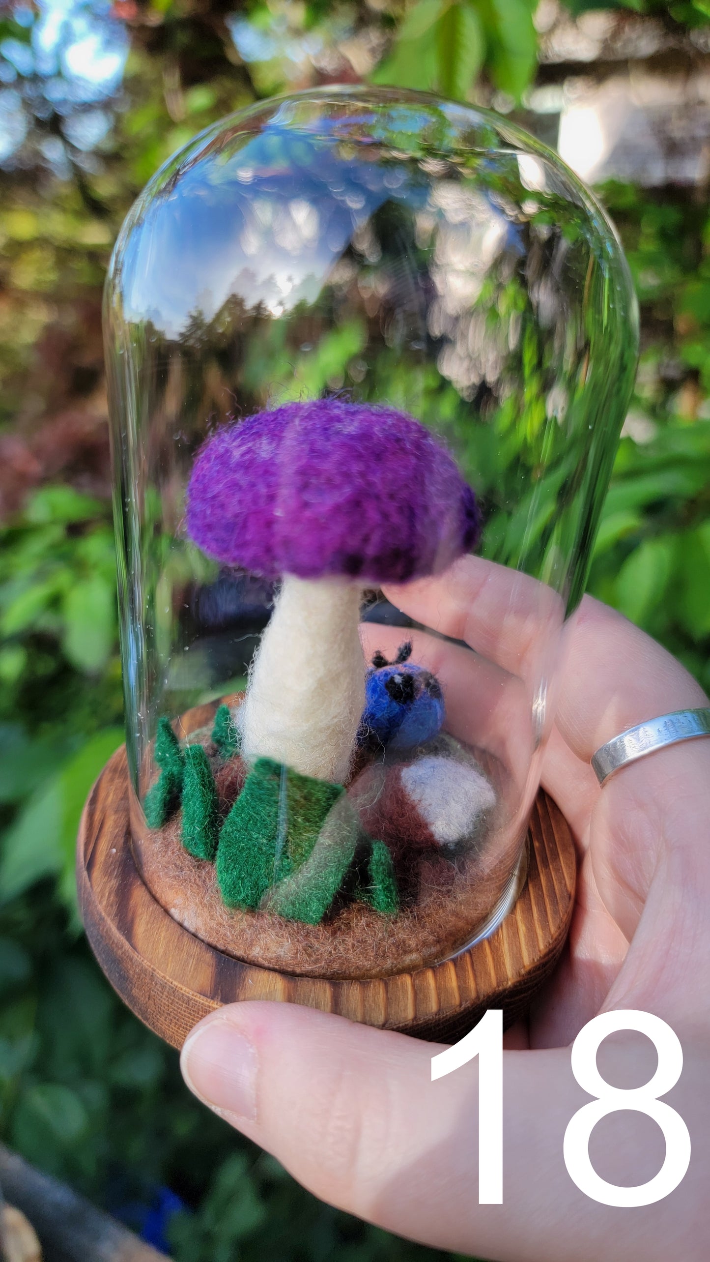 Cupid felt terrariums