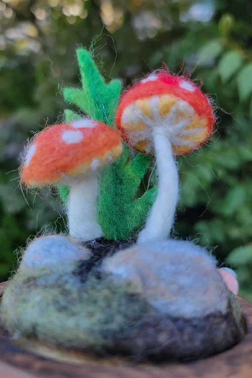 Needlefelted Mushroom Terrarium