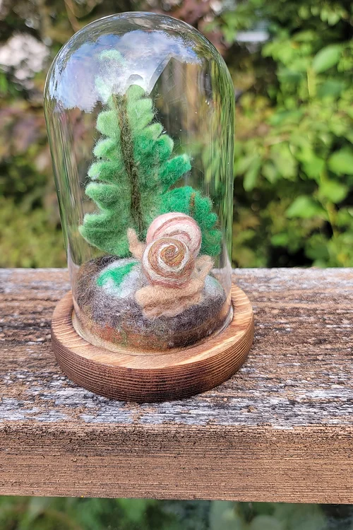 Needlefelted Terrarium with Snail and Fern