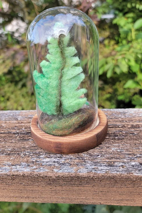 Needlefelted Terrarium with Snail and Fern
